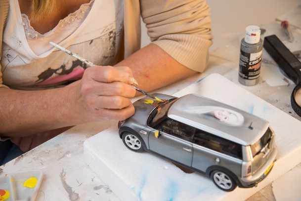 Mini Clubman Modellauto mit Airbrush Portrait Geburtstagsgeschenk